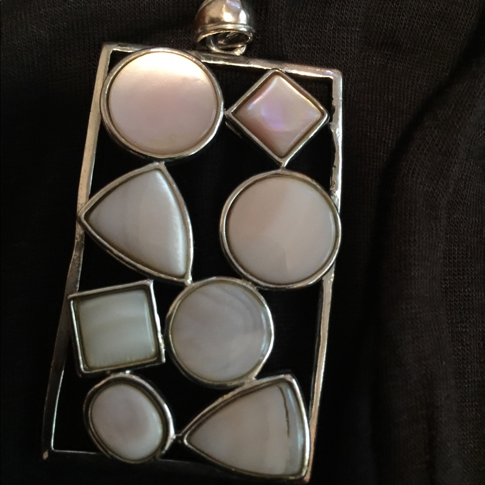 Jewelry - Picture 2 of 2